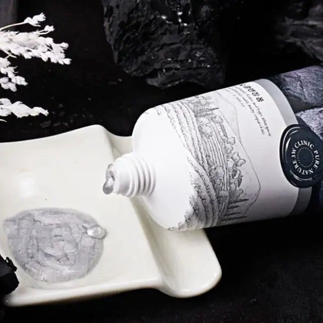 3W Clinic Charcoal Cleansing Foam