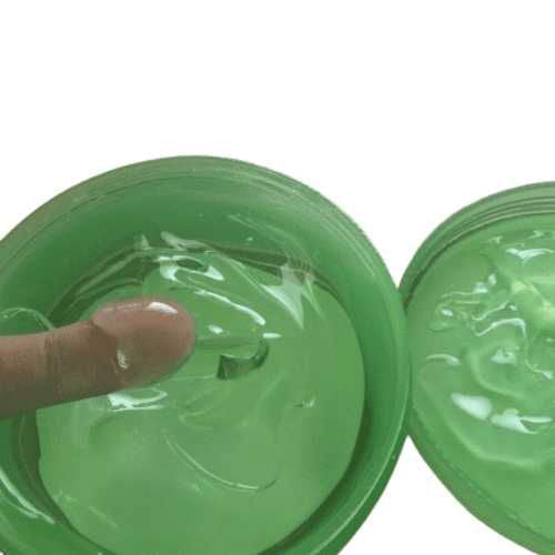 Foodaholic Calming & Moisturizing Aloe Vera 99% Soothing Gel - Miessential